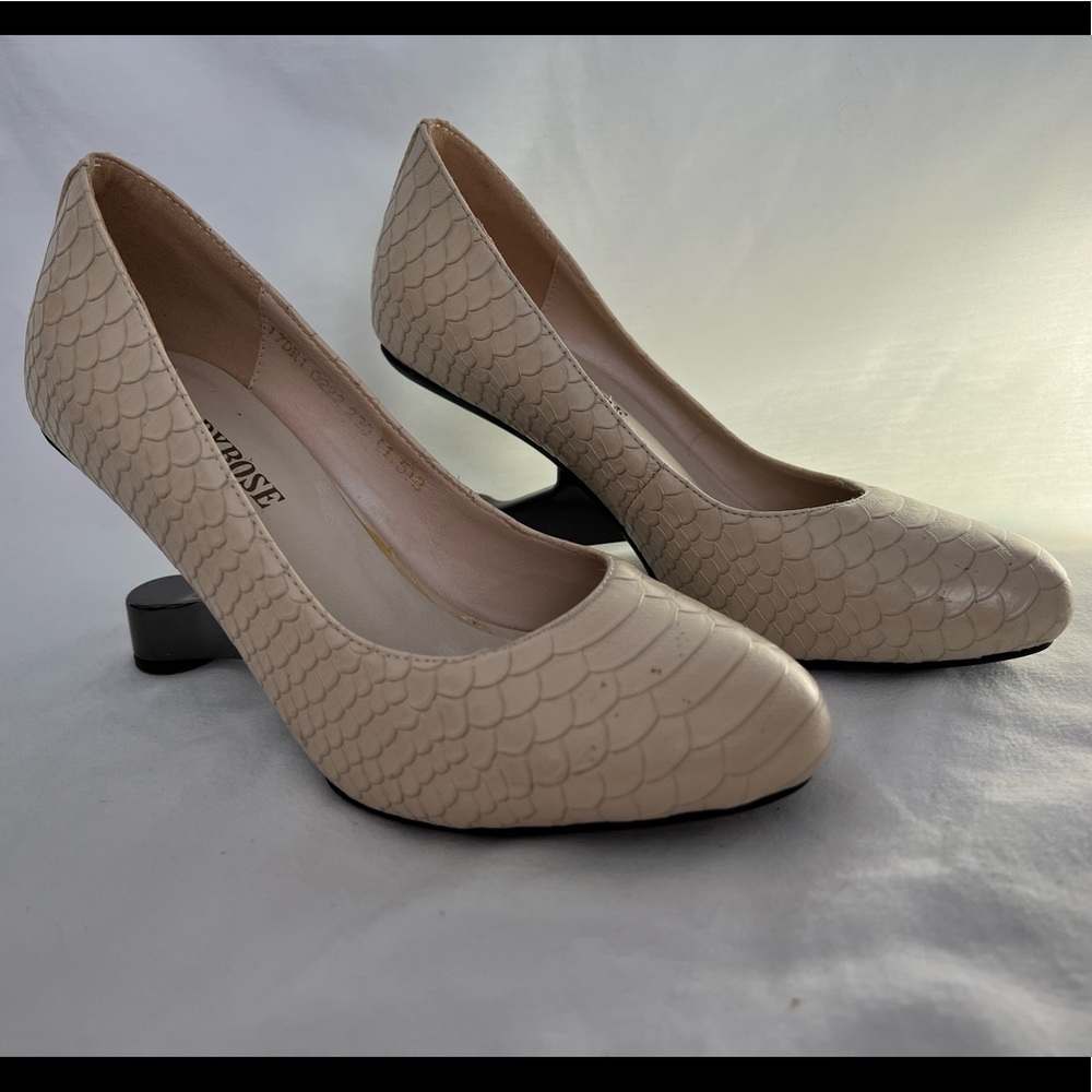 Jady Rose pump shoes